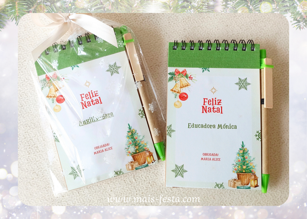 Bloco apontamentos com caneta