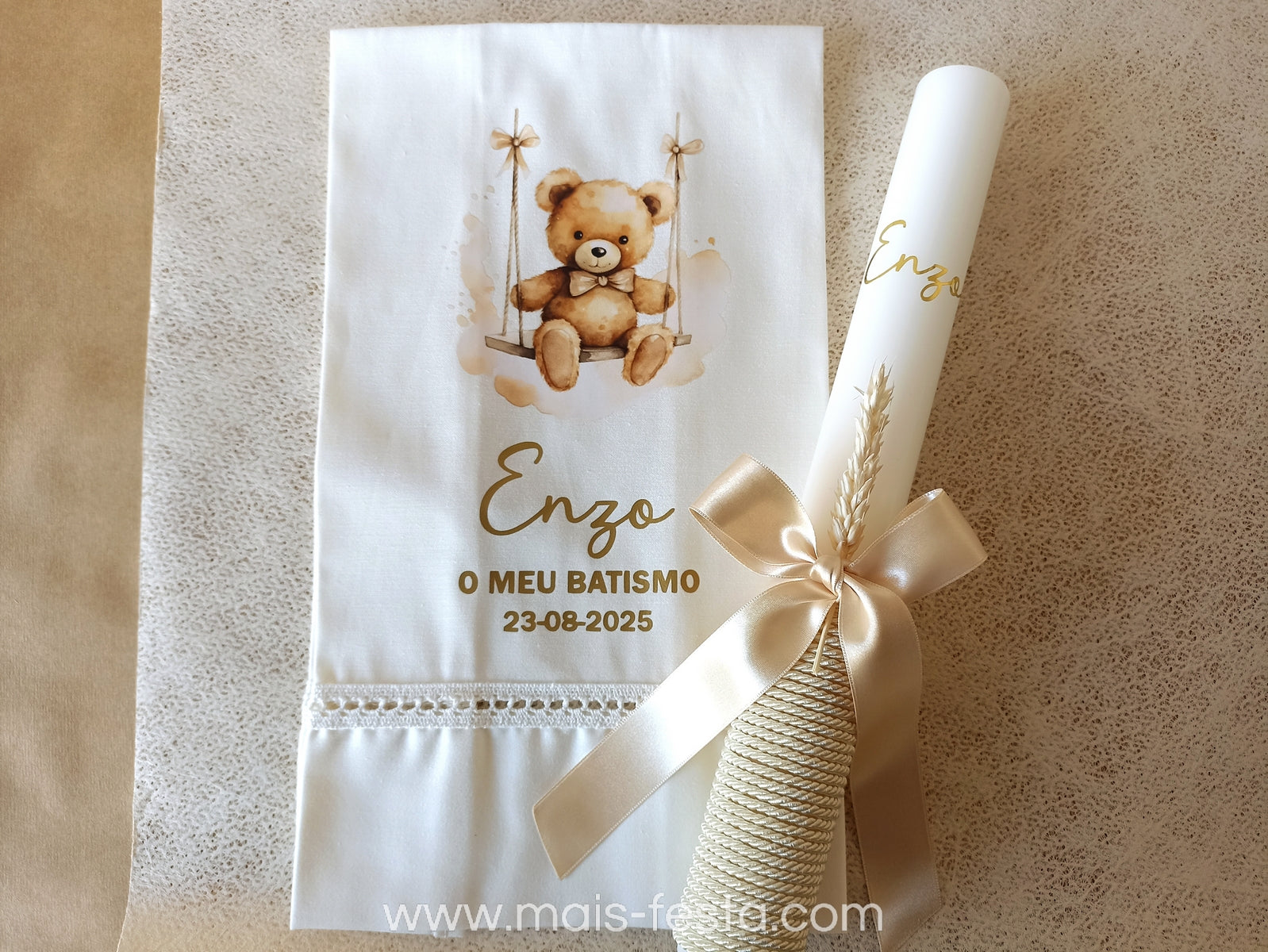 Vela e Toalha de Batismo com Ursinho
